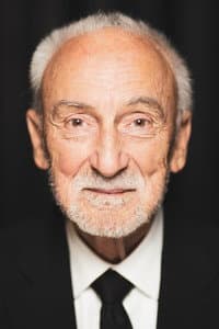 Yvon Deschamps in Tiens-toi bien après les oreilles à papa...
