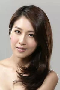 Sharon Chan Man-Chi in 9個女仔1隻鬼