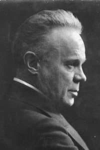 Nikolai Neronov in Душечка