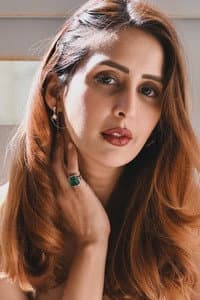 Chahat Khanna in Yaatris