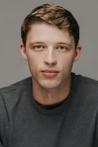 Taylor Bloom in Zero One