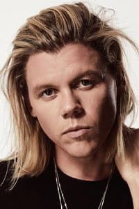 Conrad Sewell in Kygo: Stole the Show