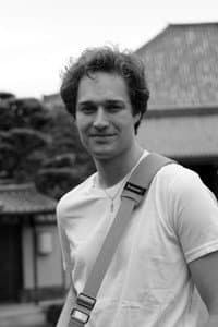 Evan Murray in Stay