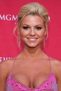 Katrina Elam in Pure Country 2: The Gift