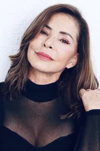 Alcira Gil in Y nos fuimos pal' mundial