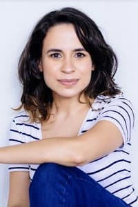 Janaina Suaudeau in Serveuses Demandées