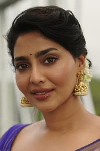 Aishwarya Lekshmi in Kumari