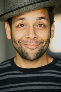 Izzy Diaz in Desperados