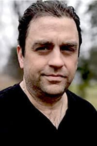 Kevin Hicks in Dead Air