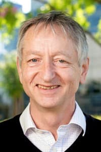 Geoffrey Hinton in Musk