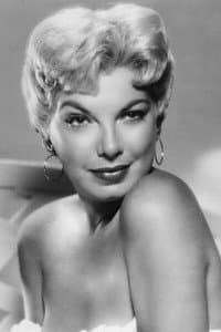 Barbara Nichols in Looking for Love
