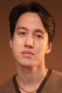 Julian Leong in Adam Bloom
