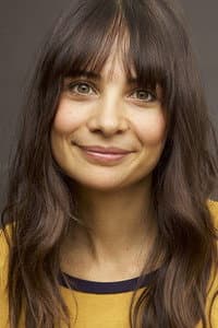 Melody Melendez in Single AF