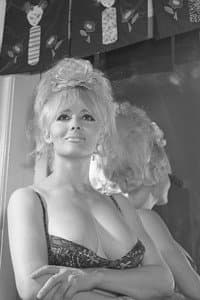 Carol Doda in Carol Doda Topless at the Condor