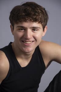 Manuel Pérez Erramouspe in El novio de mamá