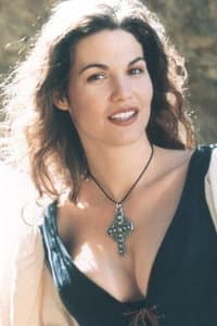 Jacqueline Collen in Kill Shot