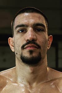 Stefani Koykov in Liam Davies vs. Ionut Baluta