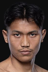 Khunsuek Superbon Training Camp in ONE Friday Fights 101: Nakrob vs. Puengluang