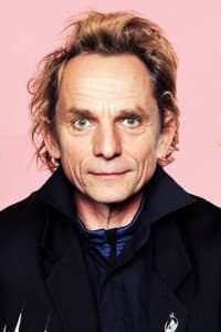 Antoine Le Menestrel in Une Vie au dessus du vide