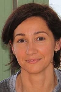 Sara Gazulla in Cenizas bajo el mar