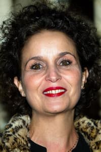 Muriel Combeau in L'ambassade en folie
