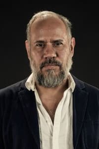 Ever Enciso in Matar a un muerto