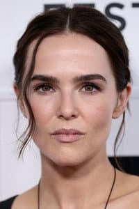 Zoey Deutch in Gail Daughtry and the Celebrity Sex Pass
