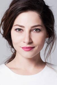 Berna Üçkaleler in Şöhretler Okulu