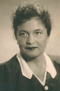Olga Beul in Совершеннолетие