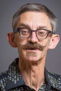 Ian Harcourt in Red Delicious
