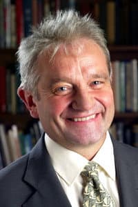 Paul Nurse in Cunk on Life