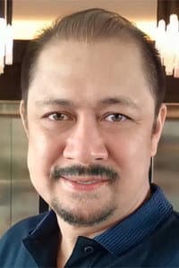 Omar Flores in Ikaw, Kelan?