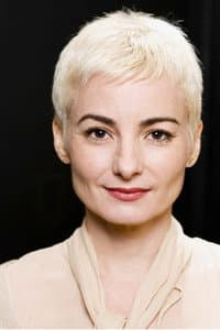 Bronwen Booth in For Hire