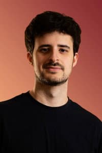 Yago Casariego in Ghosting