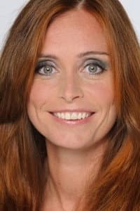 Corine van der Helm in Caged