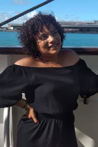 Yarissa Tavares in Mesa de Vozes - Patakori (Versão Promocional)