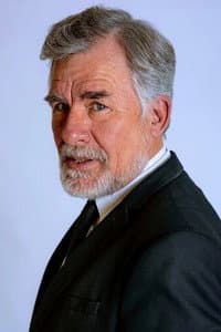 Carlos Magnusson in La Leyenda de Oriol