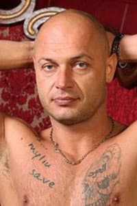 Aaron Richmond in Hard Deal