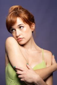 Paloma Sirvén in Las esclavas