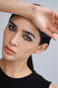Yazmín Escobar in CARNAL