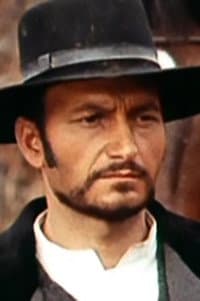 Rinaldo Zamperla in Il dominatore del deserto