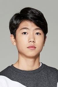 Uhm Ji-sung in Gukjesijang