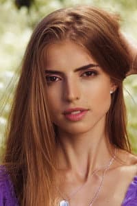 Emelie Crystal in Threesomes 3