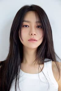 Ji Su-yeon in Nine Puzzles