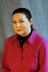 Nadezhda Khil in Punane viiul