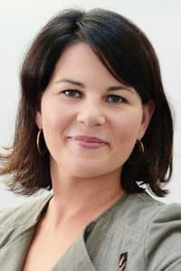 Annalena Baerbock in Deutschland. Fußball. Sommermärchen 2024?