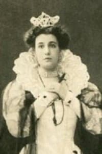 Nina Tairova in Его карьера
