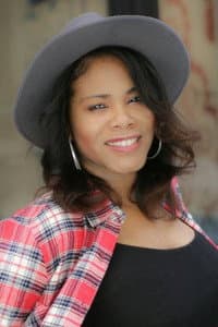 Shawntay Dalon in Finding Nicole