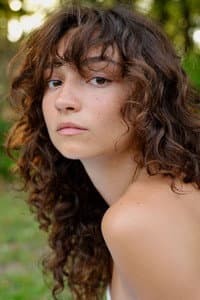 Maya-Rose Binard in Menace sur Kermadec