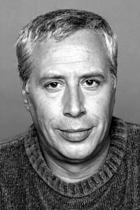 Antonio del Real in Coartada en disco rojo